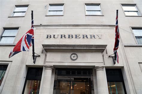 This Is the Real Reason Burberry is Closing 38 Stores 